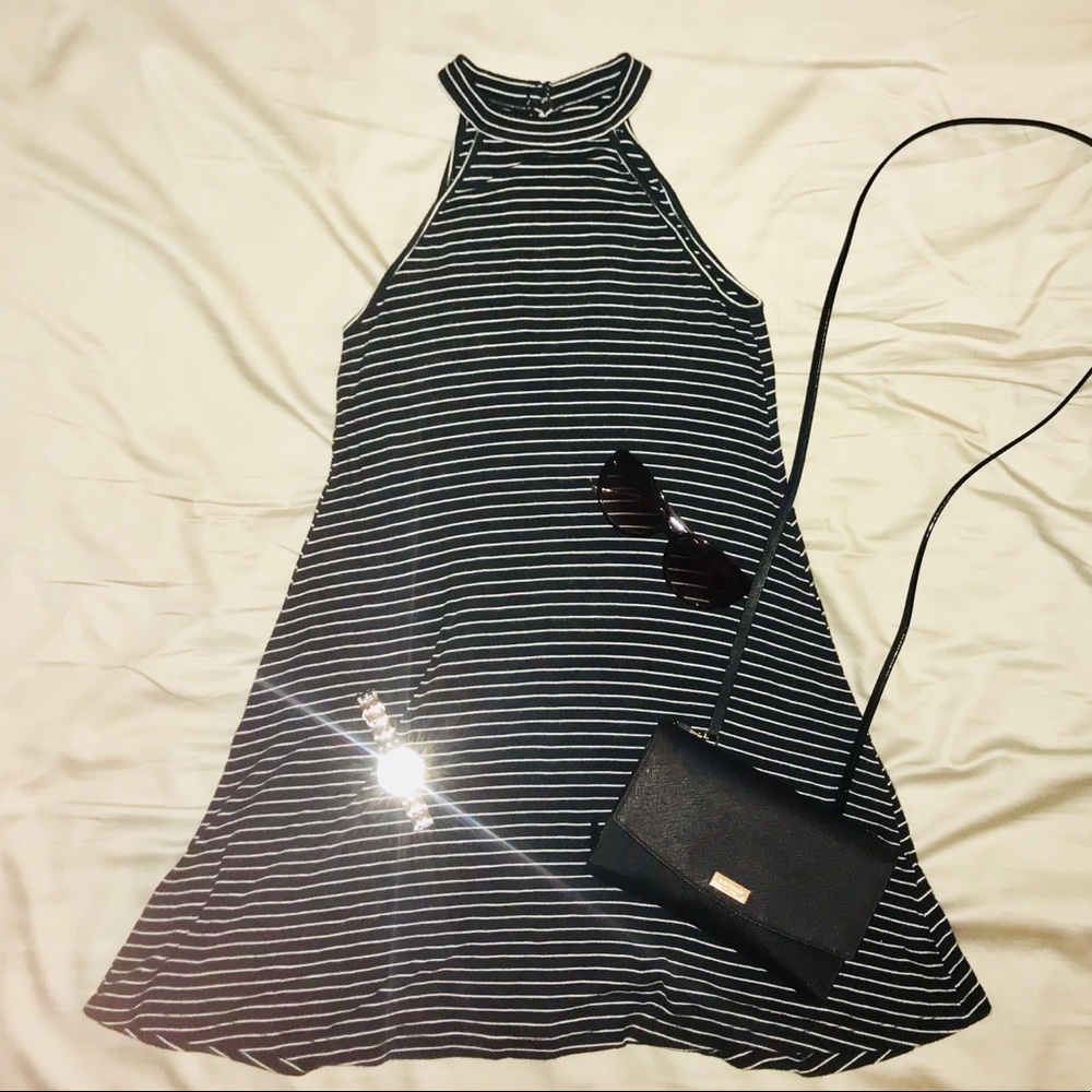 🆕AMERICAN EAGLE -Striped Dress🐼